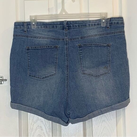 ModCloth Denim Shorts Rolled Cuff Size 18 - Picture 9 of 9